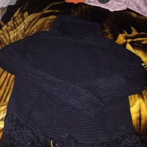 Michael Korea’s turtle neck navy blue sweater 😍!